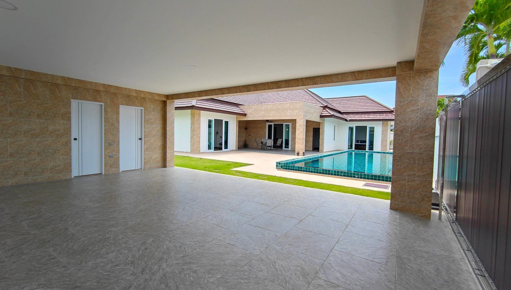 EP0050 | 3-BR Private Pool Villa for Sale in Huay Yai, Pattaya