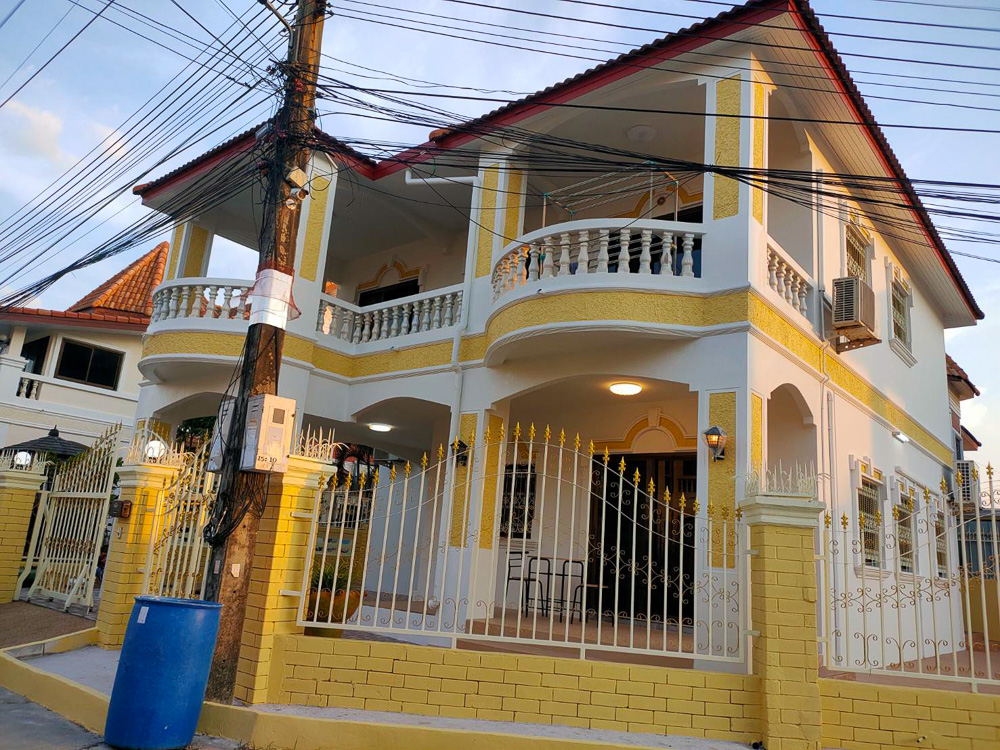 3-BR Villa for Sale-2 EP0017 | 3-BR Villa for Sale in East Pattaya – 5 Mins to the Beach
