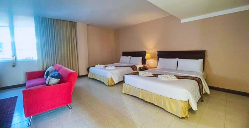 Crown Pattaya Beach Hotel-11 EP0239 | Pattaya Beach Hotel for Sale | 123 Rooms