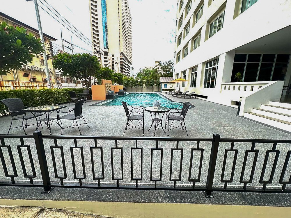 Crown Pattaya Beach Hotel-3 EP0239 | Pattaya Beach Hotel for Sale | 123 Rooms