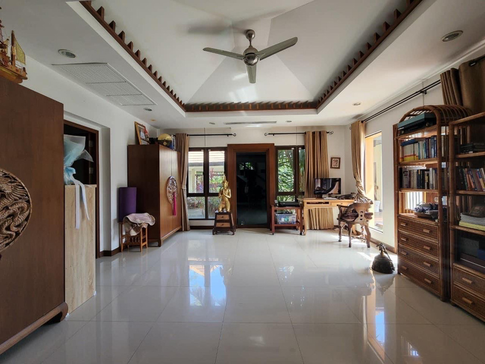 Estate for Sale in Phu Tara Village-11 EP0030 | 6-BR Grand Estate for Sale in Phu Tara Village