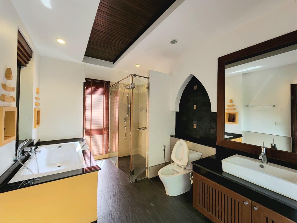 Estate for Sale in Phu Tara Village-21 EP0030 | 6-BR Grand Estate for Sale in Phu Tara Village