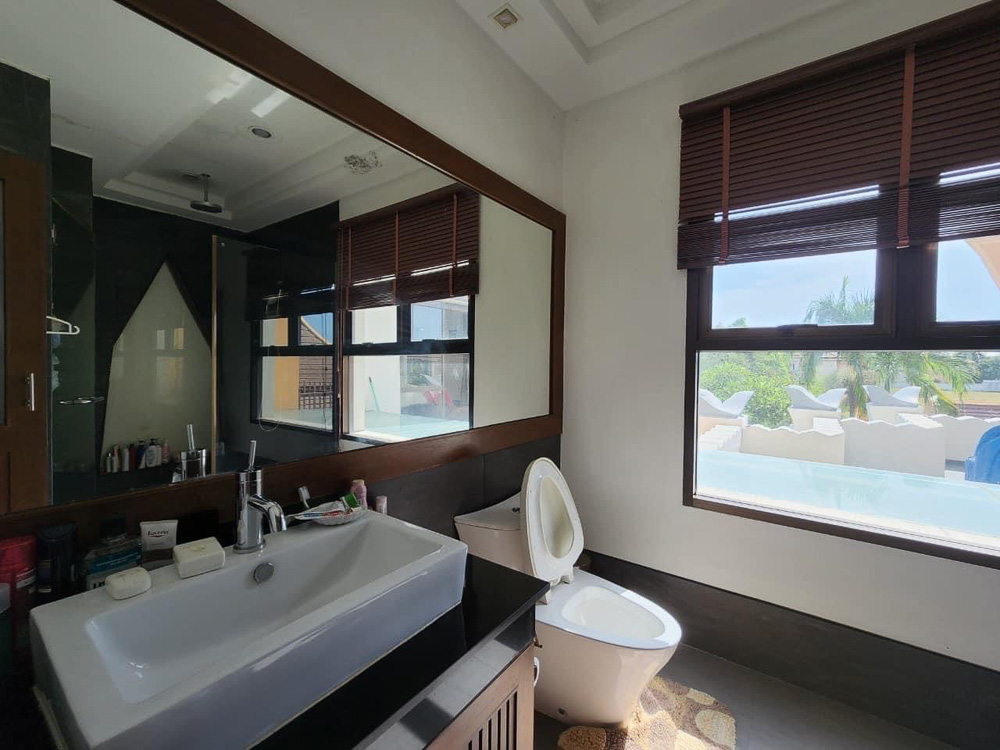 Estate for Sale in Phu Tara Village-22 EP0030 | 6-BR Grand Estate for Sale in Phu Tara Village