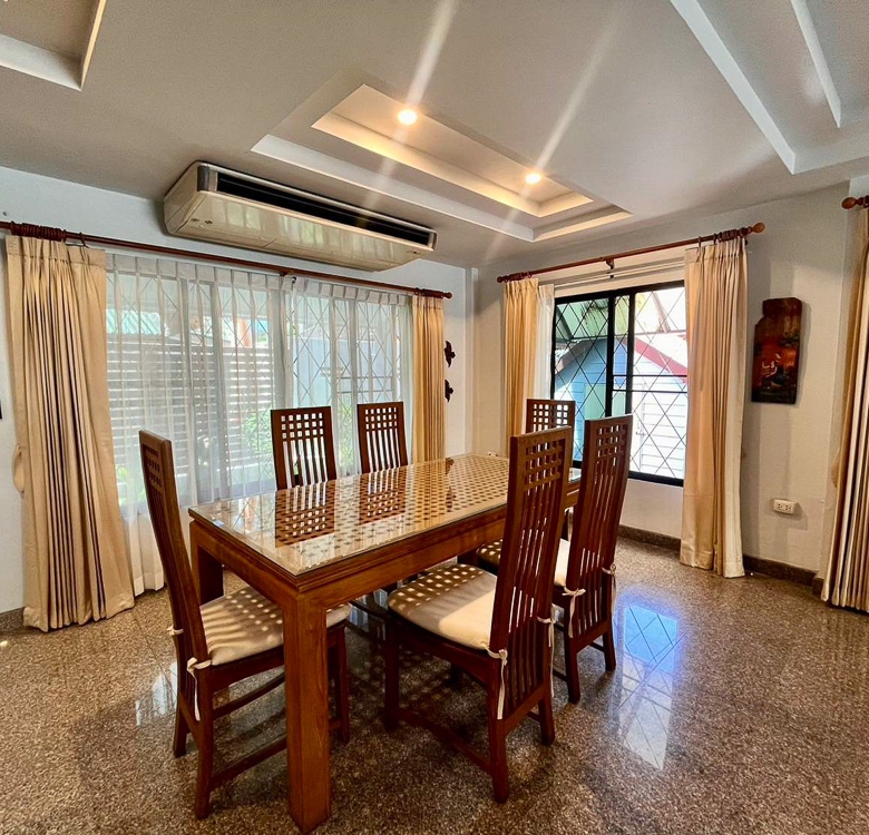 EP0032 | Grand Estate for Sale in East Pattaya – Only 4 Mins to Tara Pattana