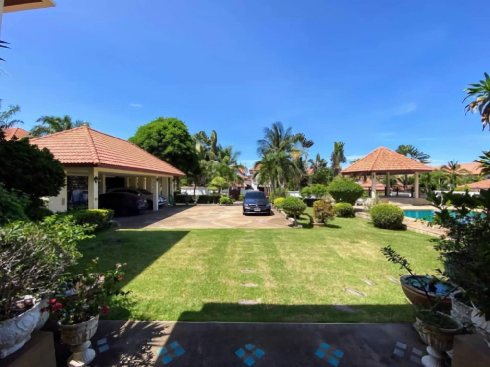 Grand Estate for Sale in Paradise Villa 2, East Pattaya-7 EP0031 | Grand Estate for Sale in Paradise Villa 2, East Pattaya