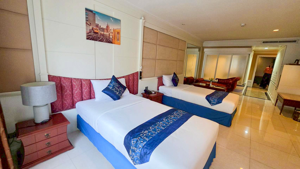 Hotel for Rent Pattaya | Prime Location Opposite Terminal 21 | 56 Rooms-8 NP011 | Hotel for Rent Pattaya | Prime Location Opposite Terminal 21
