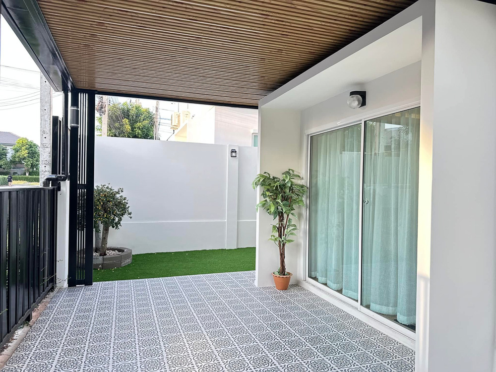 EP0033 | 3-BR House for Sale on Chaiyapruek 2, Jomtien