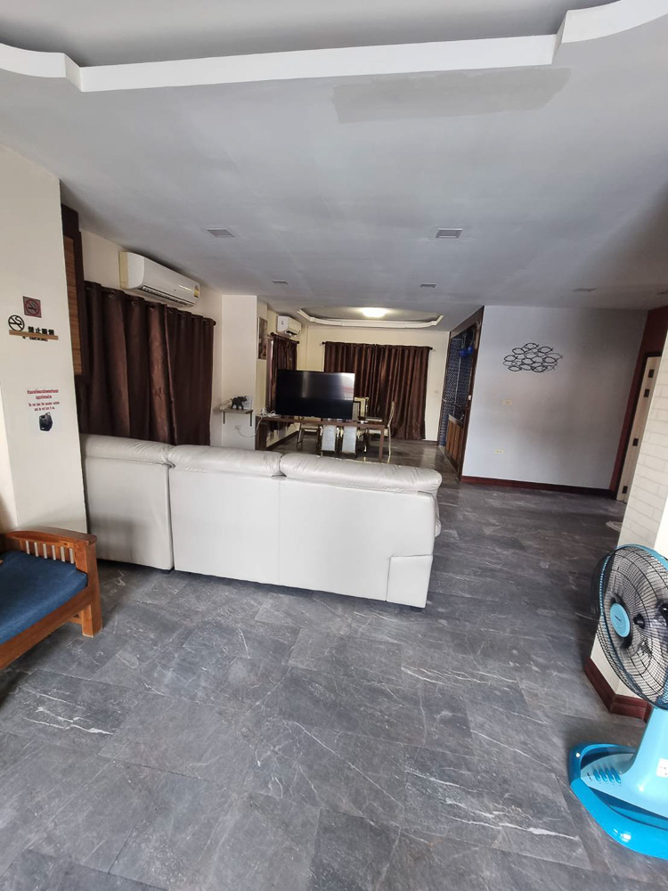 Residence for Sale in Central Pattaya Zone-10 EP0026 | Executive Residence for Sale in Central Pattaya Zone