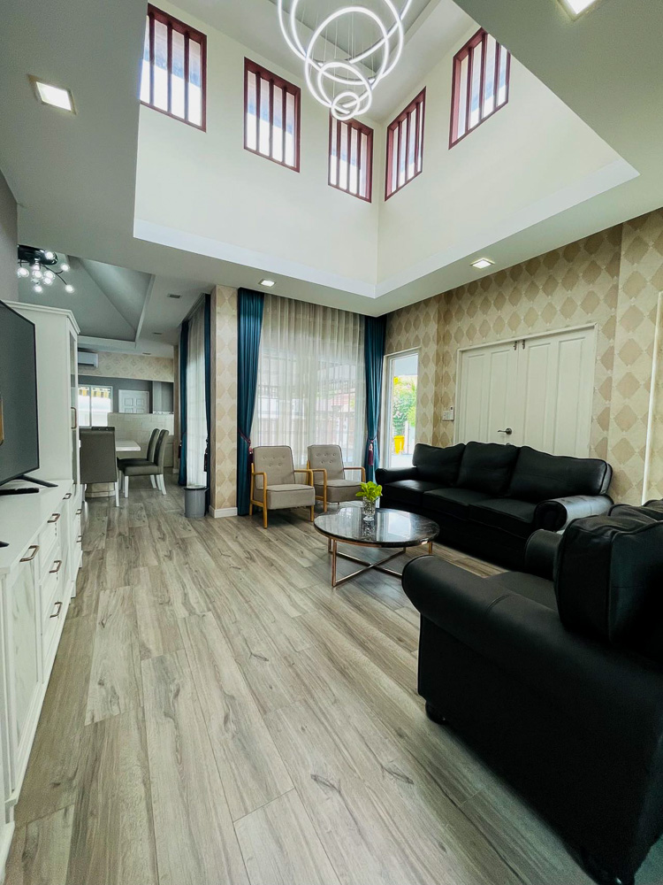 EP0022 | Villa for Sale in East Pattaya – Only 6 Mins to MIS