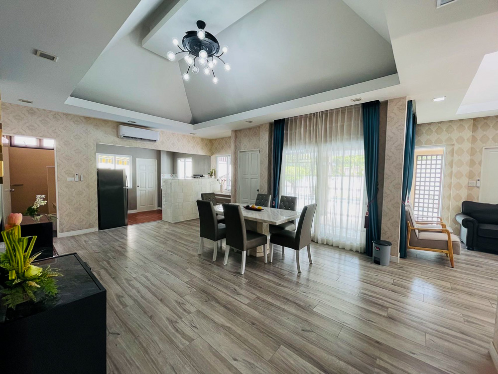 EP0022 | Villa for Sale in East Pattaya – Only 6 Mins to MIS