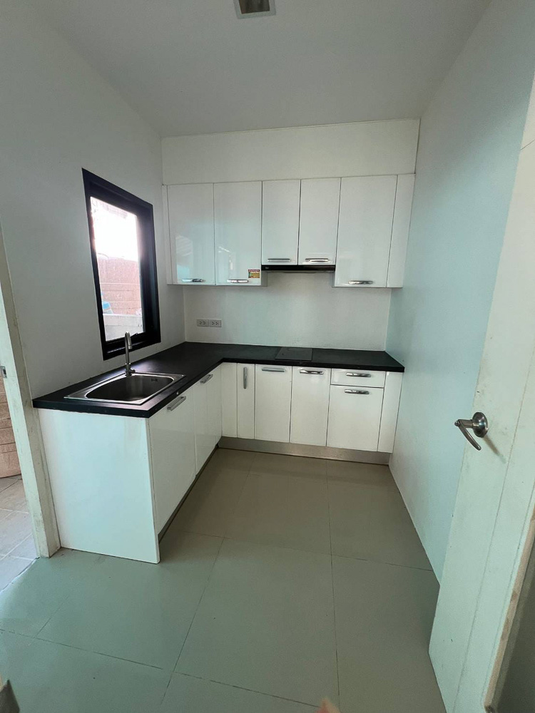 Villa for Sale in East Pattaya – Close to MIS-9 EP0018 | Modern Villa for Sale in Pattaya – Close to MIS