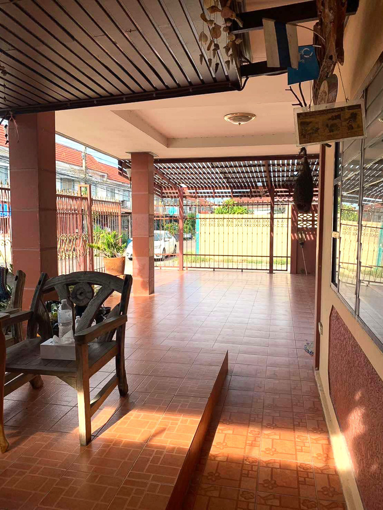 EP0080 | 2-BR Family Villa for Sale in Nern Plub Wan, East Pattaya