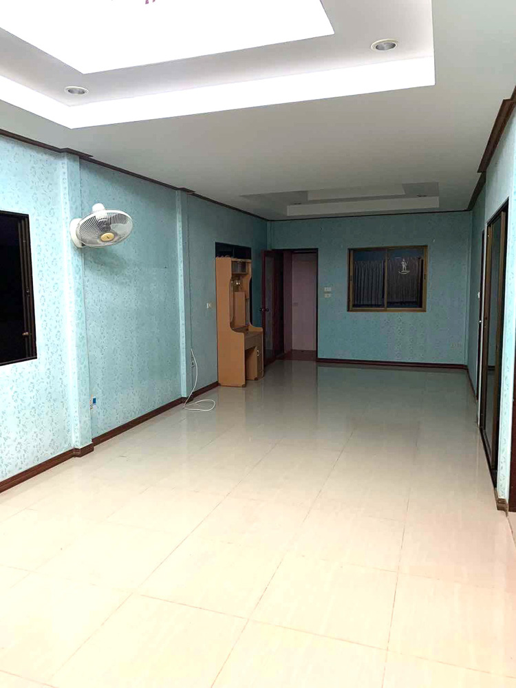 EP0080 | 2-BR Family Villa for Sale in Nern Plub Wan, East Pattaya