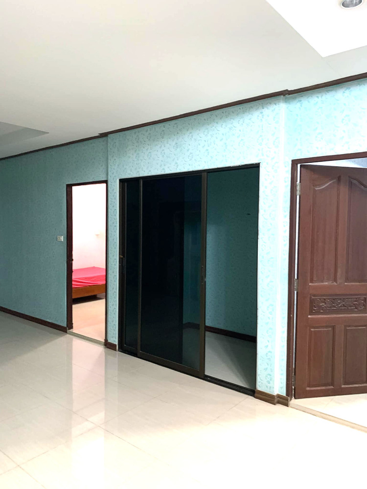 EP0080 | 2-BR Family Villa for Sale in Nern Plub Wan, East Pattaya