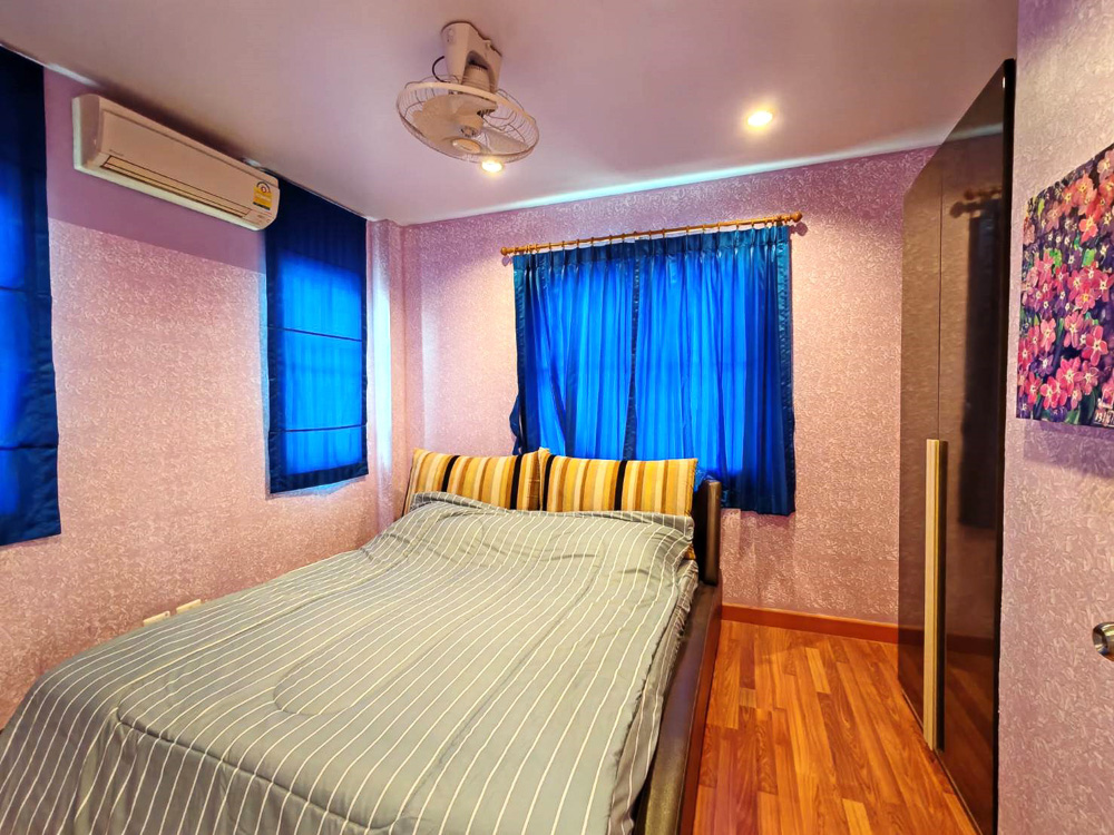 EP0066 | 3-BR Coastal Villa for Sale in Jomtien, Pattaya