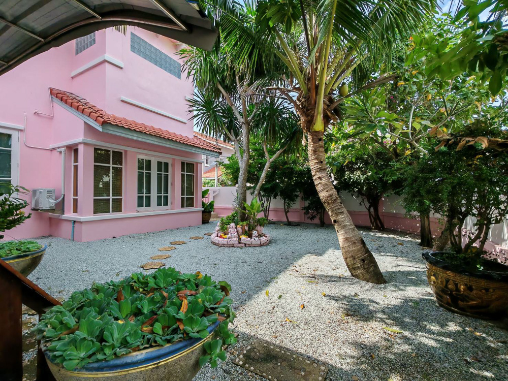 EP0066 | 3-BR Coastal Villa for Sale in Jomtien, Pattaya