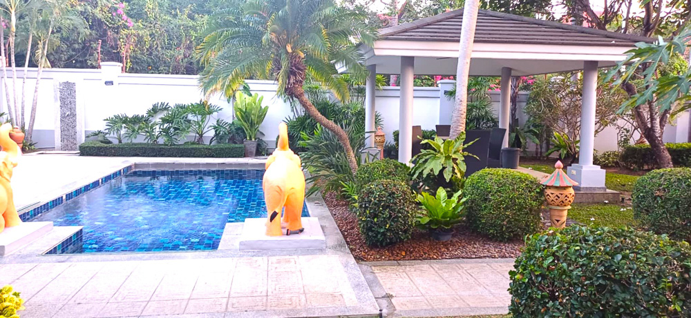 EP0215 | 3-BR Family Villa for Sale in Khao Noi
