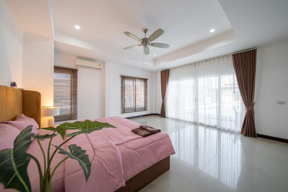 EP0053 | 4-BR Executive Villa for Rent in Pattaya
