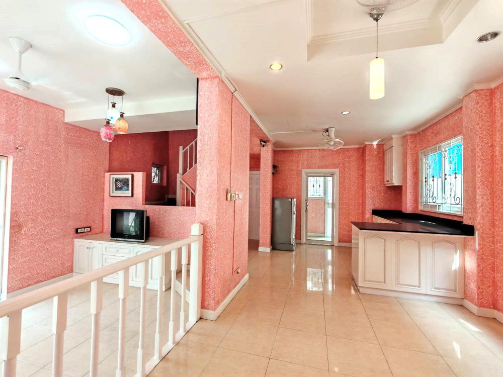 4-BR Family Villa for Sale in Pattaya-10 EP0067 | 4-BR Family Villa for Sale in Pattaya