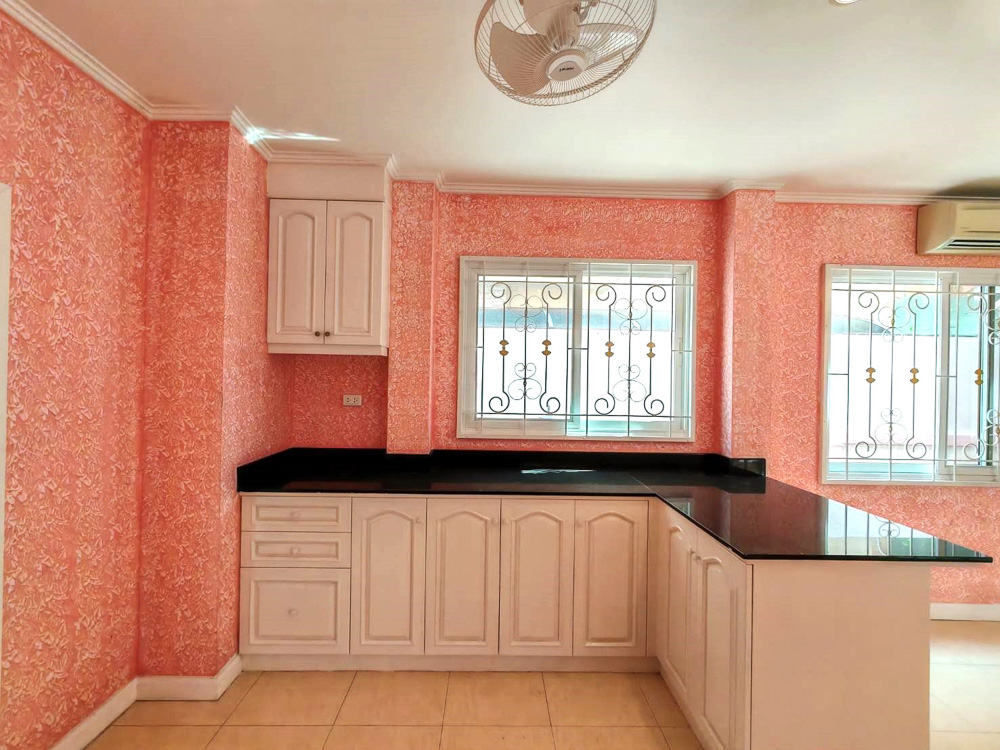 4-BR Family Villa for Sale in Pattaya-13 EP0067 | 4-BR Family Villa for Sale in Pattaya