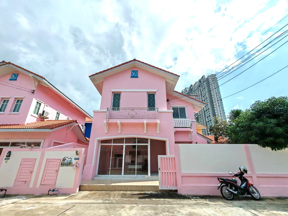 4-BR Family Villa for Sale in Pattaya-2 EP0067 | 4-BR Family Villa for Sale in Pattaya