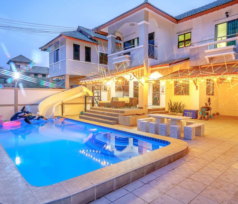 EP0119 | 4-BR Family Villa for Sale in Pattaya