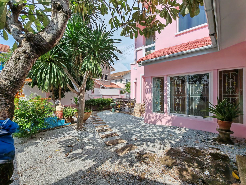 4-BR Family Villa for Sale in Pattaya-6 EP0067 | 4-BR Family Villa for Sale in Pattaya