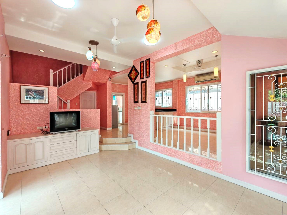 4-BR Family Villa for Sale in Pattaya-9 EP0067 | 4-BR Family Villa for Sale in Pattaya