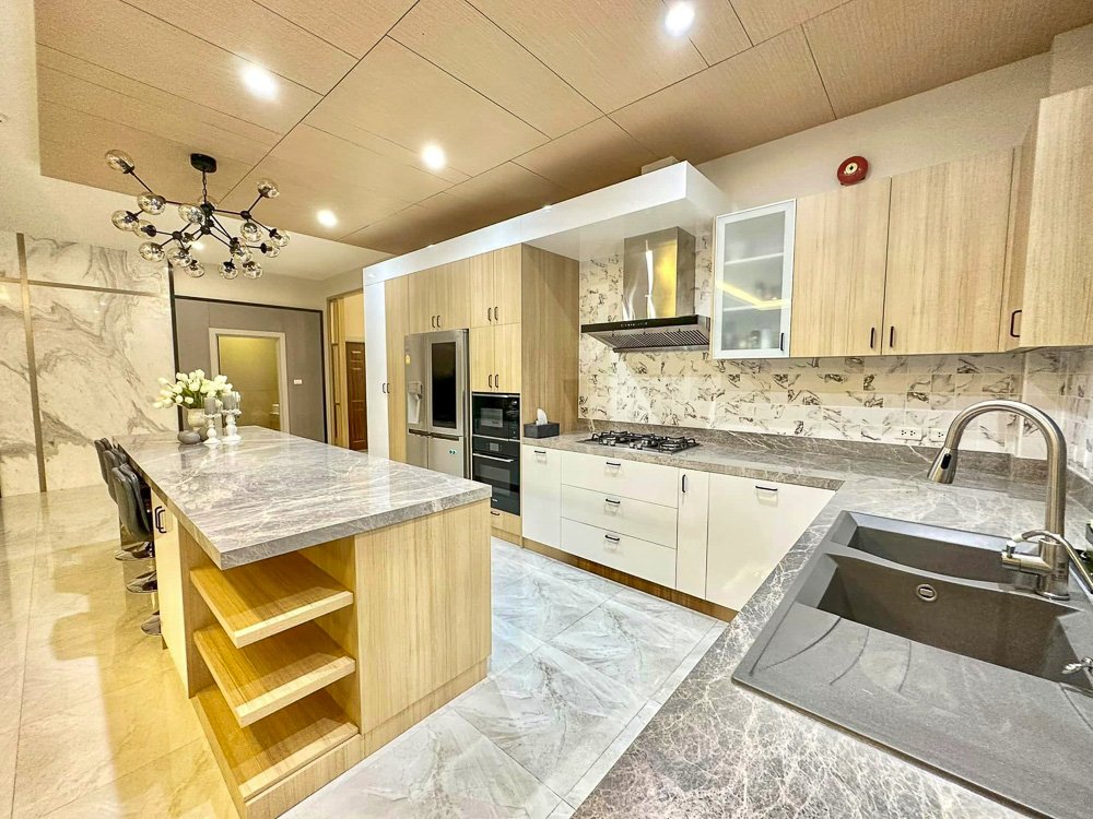 6-BR Luxury Estate for Sale near EFIP-12 EP0056 | Villa for Rent at Garden Ville 5, Pattaya