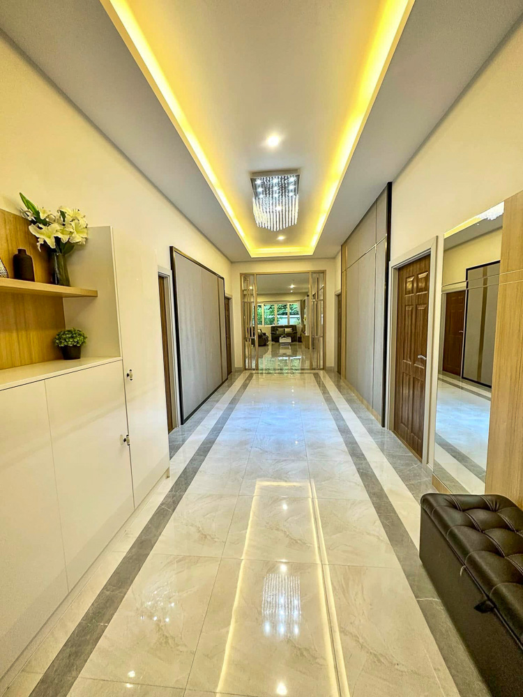 6-BR Luxury Estate for Sale near EFIP-15 EP0055 | Grand 6-BR Luxury Estate for Sale near EFIP