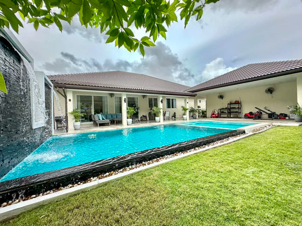 6-BR Luxury Estate for Sale near EFIP-4 EP0056 | Villa for Rent at Garden Ville 5, Pattaya