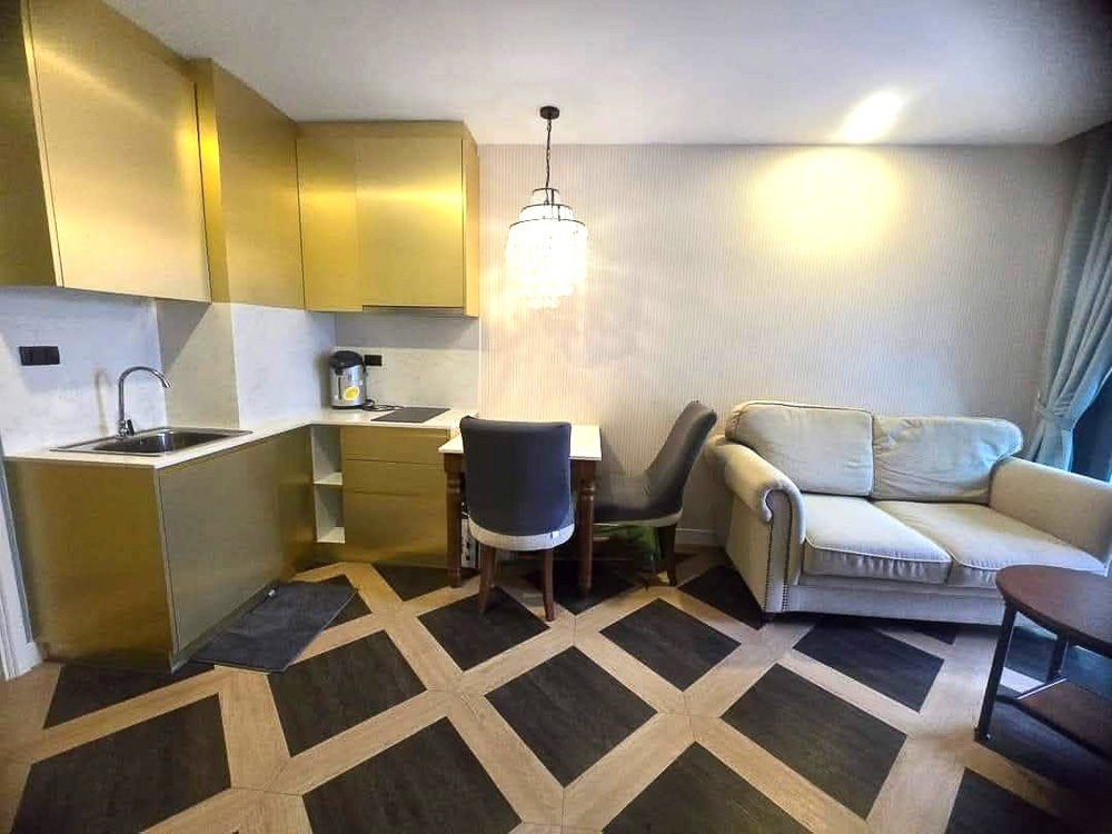 EP0108 | Condo for Rent at Espana Resort – Building D