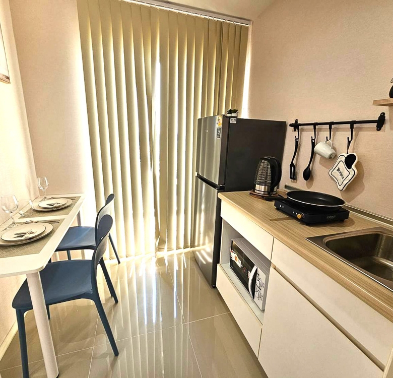 EP0105 | 12th-Floor 1-BR Condo for Sale – Building A