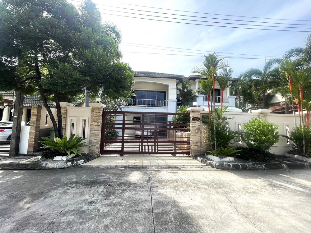 Family Villa for Sale in Jomtie-1 EP0077 | 4-BR Family Villa for Sale in Jomtien, Pattaya