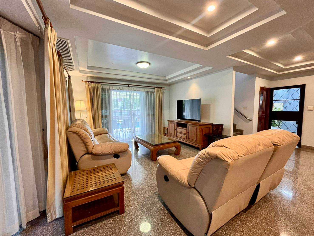 Family Villa for Sale in Jomtie-10 EP0077 | 4-BR Family Villa for Sale in Jomtien, Pattaya