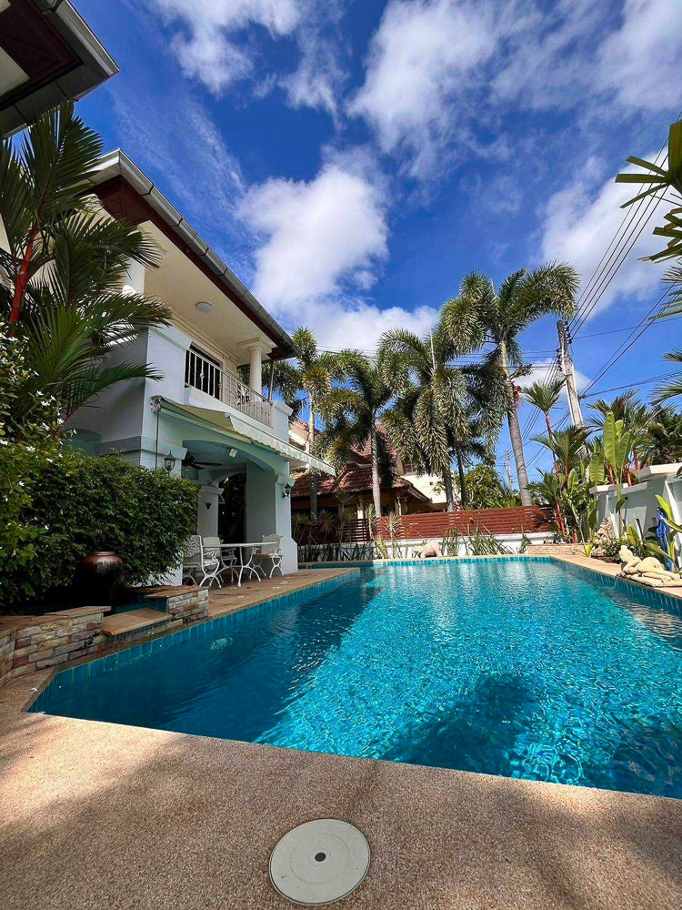 Family Villa for Sale in Jomtie-5 EP0077 | 4-BR Family Villa for Sale in Jomtien, Pattaya