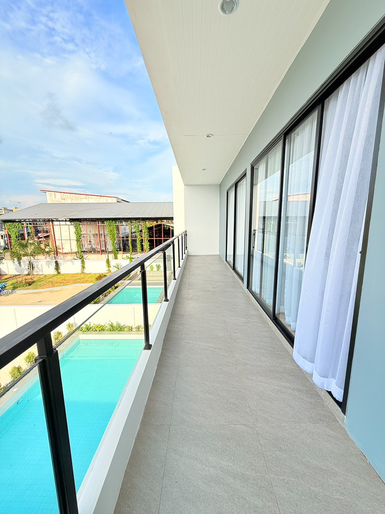 EP0212 | Home for Sale at Dream Pool Villa 5, Chaiyapruek