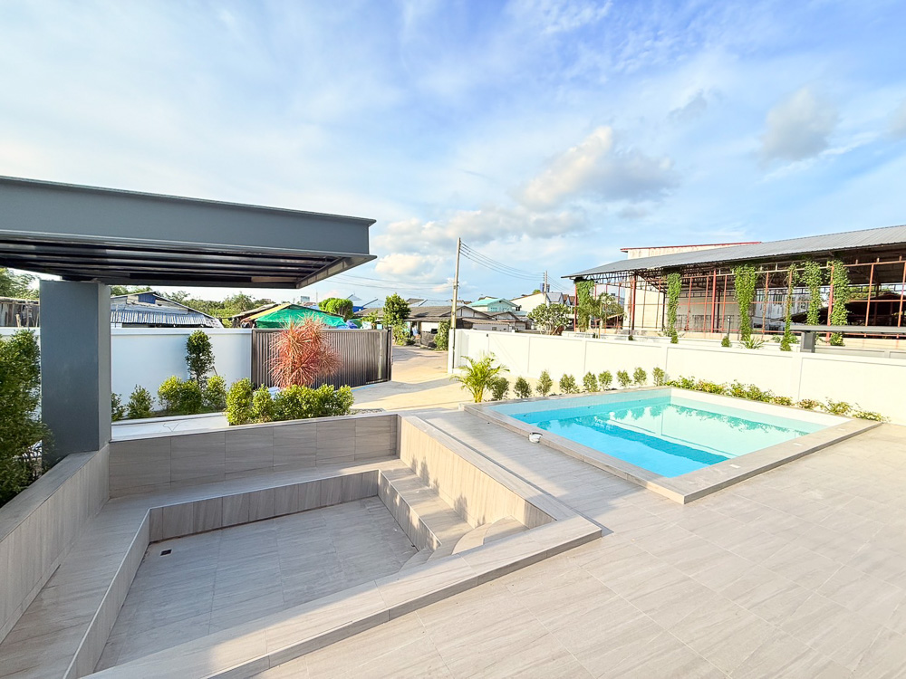 EP0212 | Home for Sale at Dream Pool Villa 5, Chaiyapruek