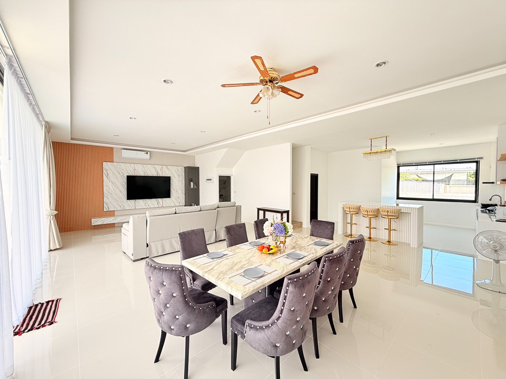 EP0212 | Home for Sale at Dream Pool Villa 5, Chaiyapruek