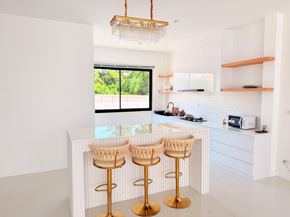 EP0212 | Home for Sale at Dream Pool Villa 5, Chaiyapruek