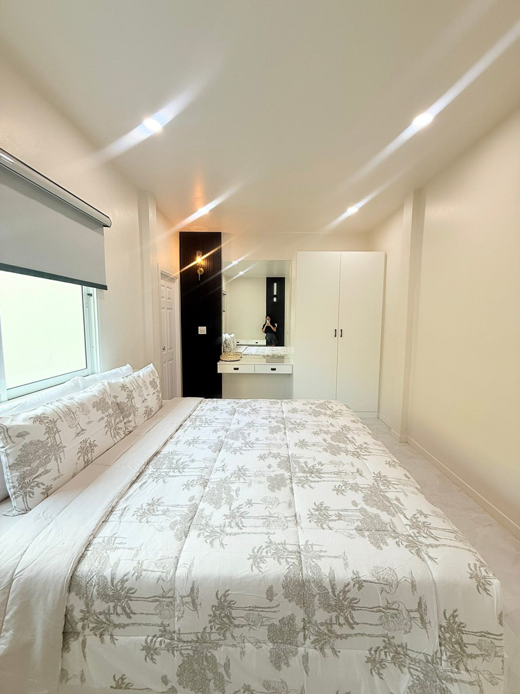 EP0208 | Cozy 2-BR Home for Sale in Eakmongkol 4 Khao Talo