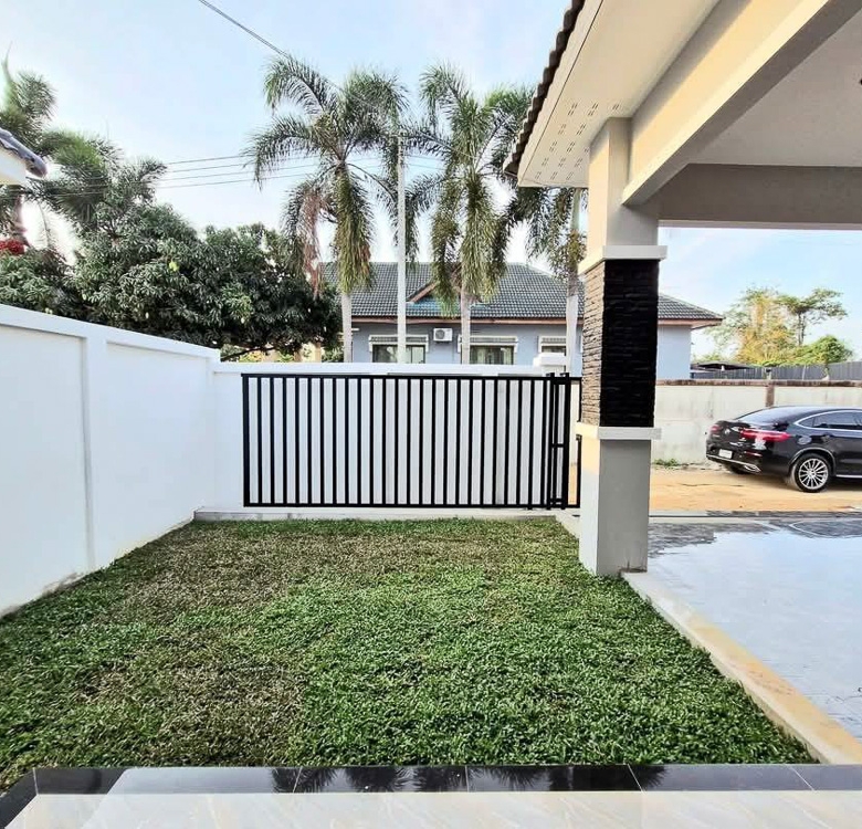 EP0210 | Family Home for Sale in Huay Yai, East Pattaya