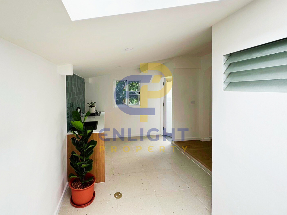 EP0317 | Charming 2-BR Family Home for Sale in Nern Plub Wan