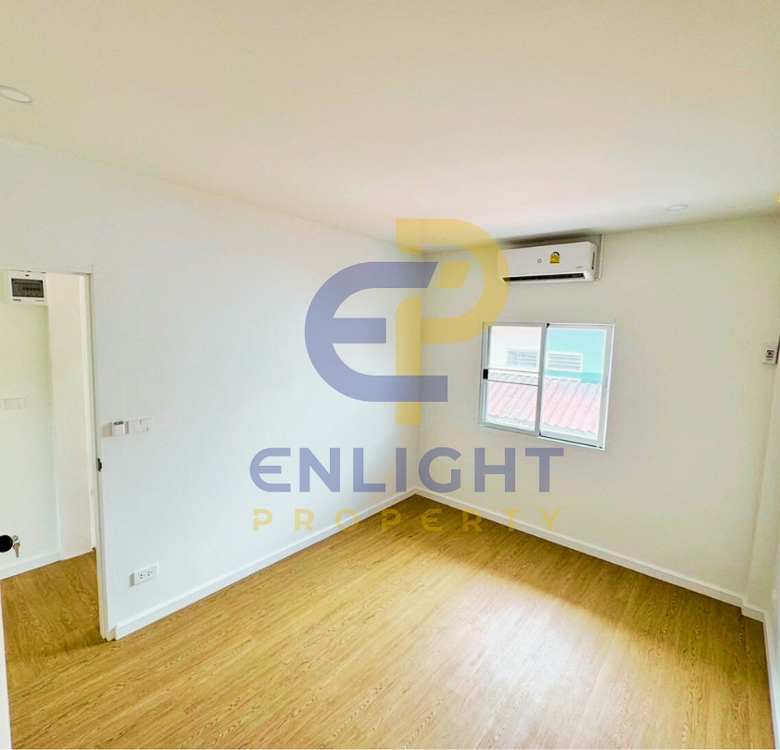 EP0317 | Charming 2-BR Family Home for Sale in Nern Plub Wan