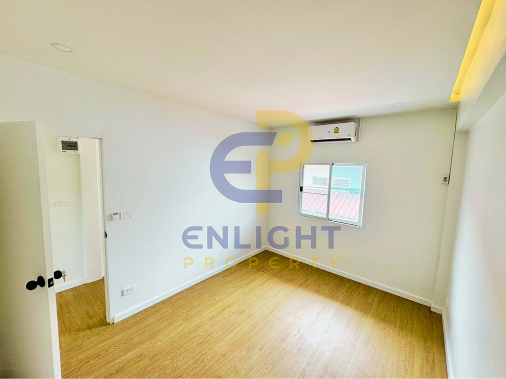 EP0317 | Charming 2-BR Family Home for Sale in Nern Plub Wan