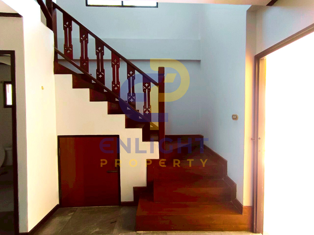 EP0314 | 4-BR Central Pattaya House for Sale with Sitting Tenant