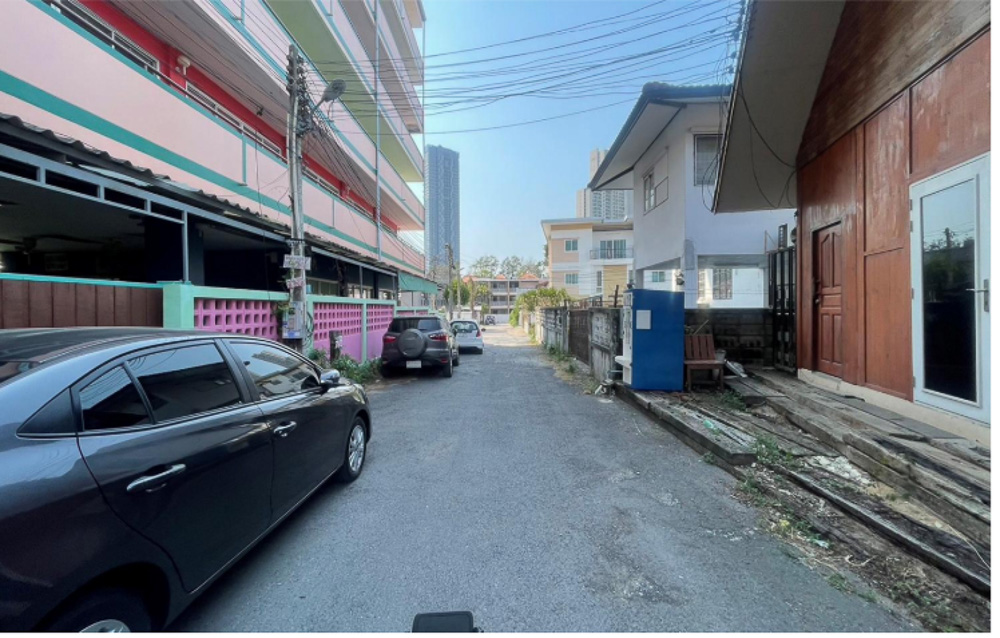 EP0082 | Prime 856 Sq.m. Land for Sale in Naklua, Pattaya