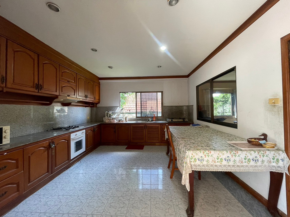 Luxury Estate for Sale at Permsap Housing-15 EP0064 | Luxury Estate for Sale at Permsap Housing, East Pattaya