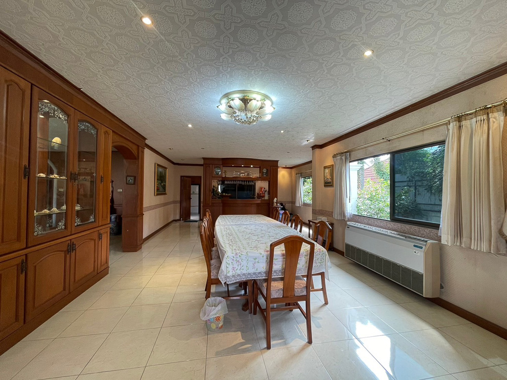 Luxury Estate for Sale at Permsap Housing-9 EP0064 | Luxury Estate for Sale at Permsap Housing, East Pattaya