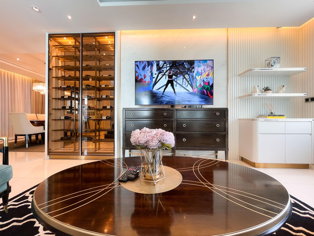 Luxury Villa for Sale in Nong Pla Lai-11 EP0057 | Modern 4-BR Luxury Villa for Sale in Nong Pla Lai